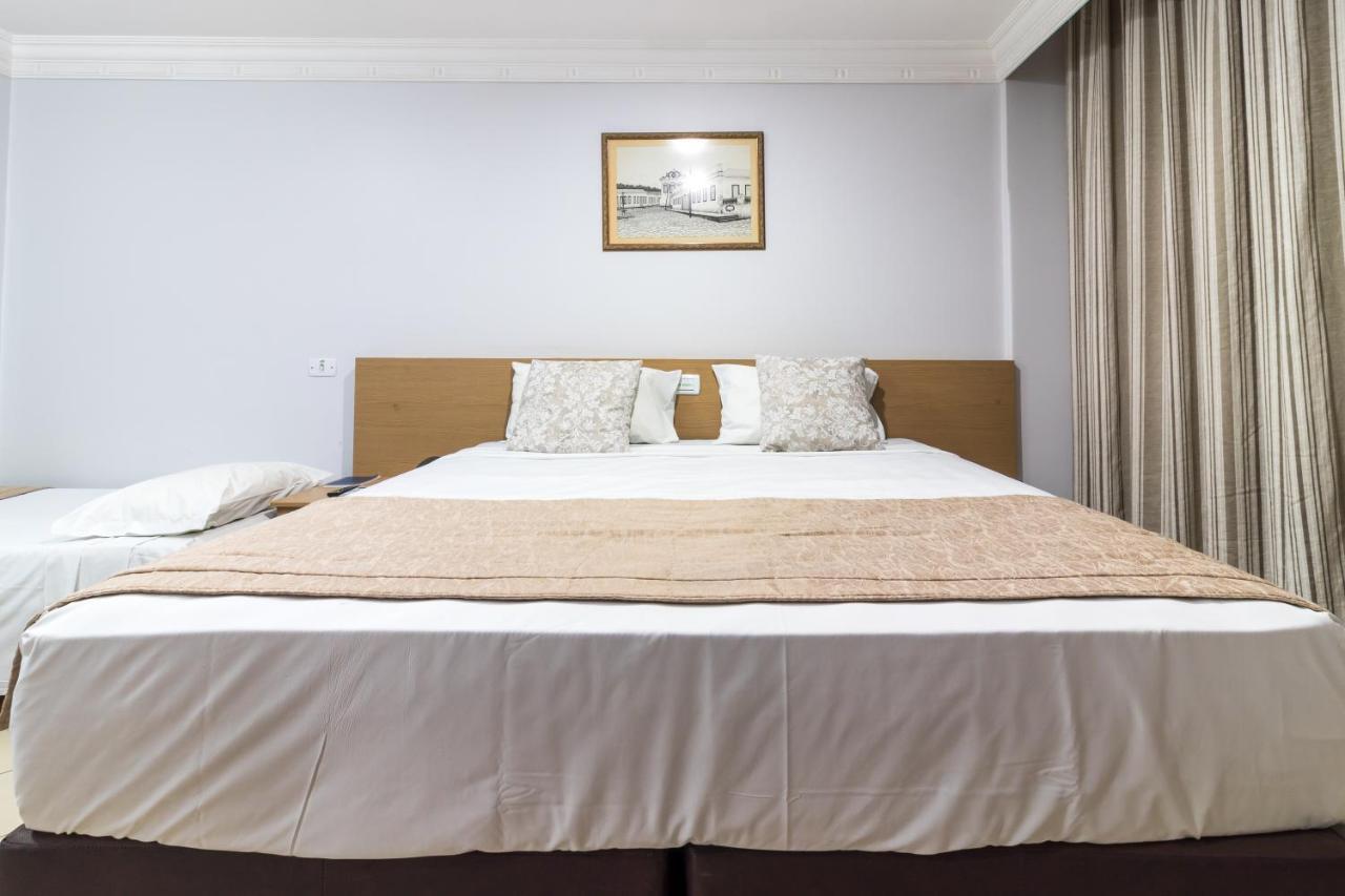 Umuarama Plaza Hotel By Castelo Itaipava กัวยาเนีย ภายนอก รูปภาพ