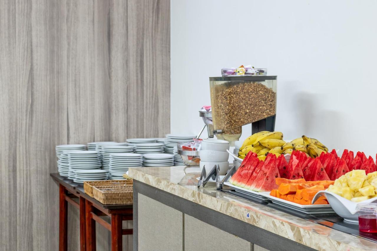 Umuarama Plaza Hotel By Castelo Itaipava กัวยาเนีย ภายนอก รูปภาพ