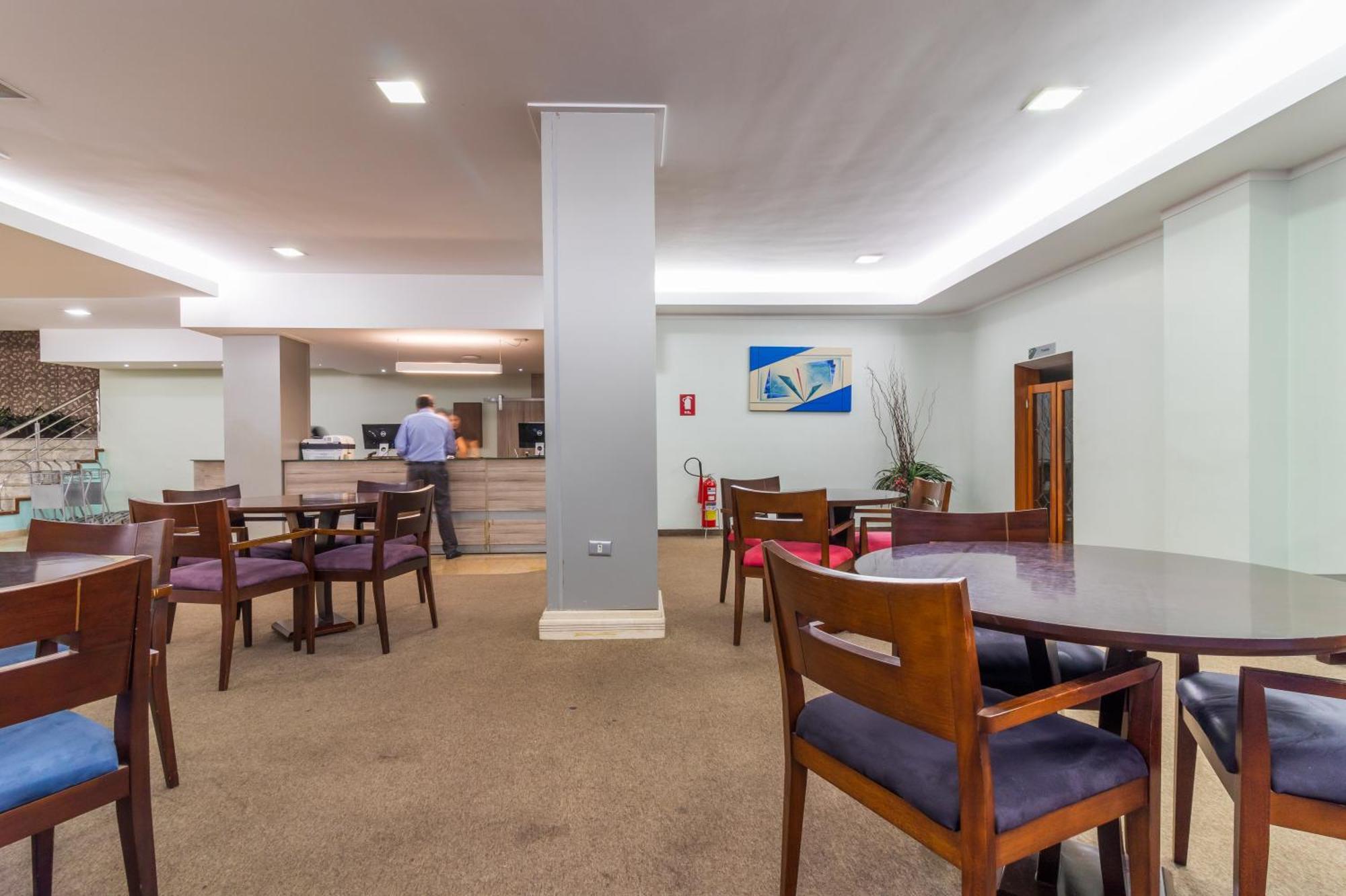 Umuarama Plaza Hotel By Castelo Itaipava กัวยาเนีย ภายนอก รูปภาพ