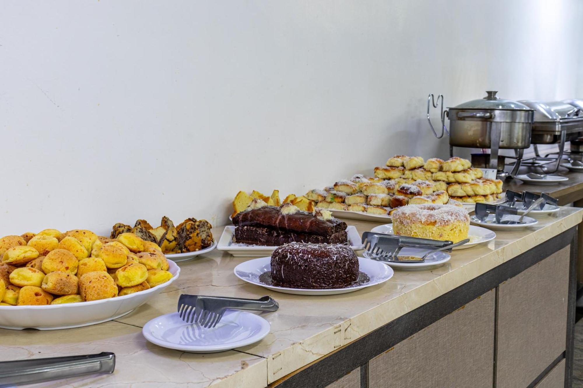 Umuarama Plaza Hotel By Castelo Itaipava กัวยาเนีย ภายนอก รูปภาพ